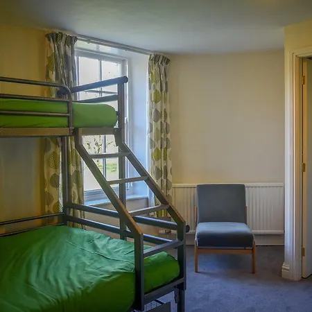 Ingleton Hostel *